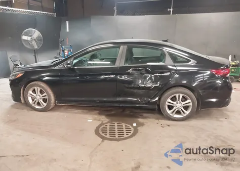 2018 Hyundai Sonata Sel z USA, uszkodzony, nr VIN 5NPE34AF5JH656903